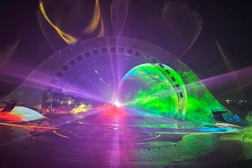 Nụ Hôn Của Biển Cả- Show diễn đỉnh cao của nghệ thuật dàn dựng