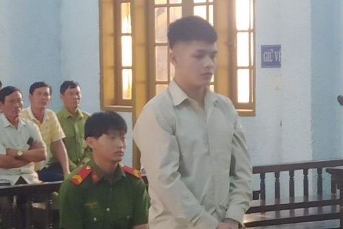 Giết người vì không được chơi game