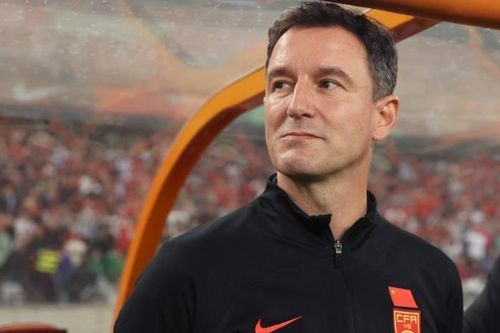 Trung Quốc sa thải HLV châu Âu sau thất bại ở Asian Cup