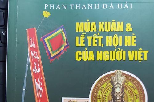 Rộn ràng Xuân Việt