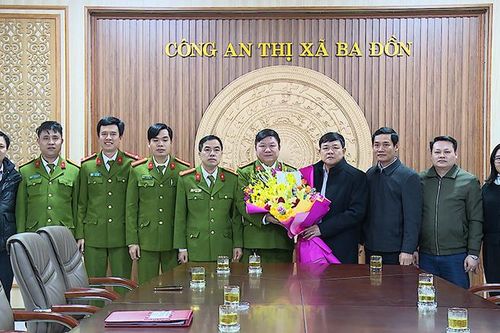 Khen thưởng lực lượng phá vụ án ma túy gần 30.000 viên ở Quảng Bình