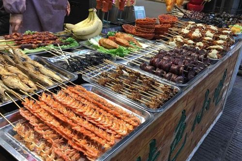 Ẩm thực tỉnh Hồ Nam - Nét quyến rũ của Phượng Hoàng cổ trấn