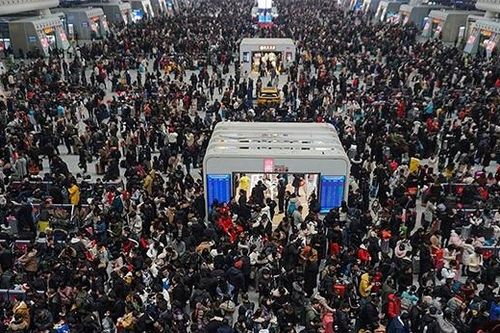 'Xuân vận' 2024: Trung Quốc bước vào 'cuộc di cư' lớn nhất của thế giới