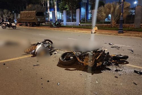 TP.HCM: Mô tô phân khối lớn tông trực diện xe máy, 2 thanh niên tử vong tại chỗ