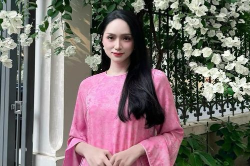 Hương Giang thông báo sẽ lên xe hoa vào năm 2024, danh tính bạn trai gây tò mò