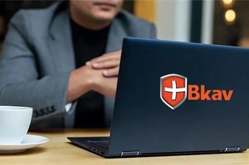 VNDirect khó thu hơn 30 tỷ từ Bkav