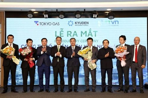Thành lập, trao giấy chứng nhận đăng ký cho Công ty Cổ phần Điện khí LNG Thái Bình