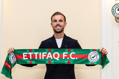 Cuộc 'tháo chạy' khỏi Ả Rập Saudi của Jordan Henderson diễn ra như thế nào?
