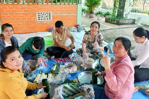 Vui Xuân cho công nhân ngành thủy sản Khu Công nghiệp Bình Long