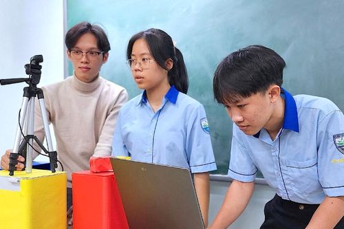 Trường THPT Chi Lăng: Khơi nguồn sáng tạo nghiên cứu khoa học cho học sinh