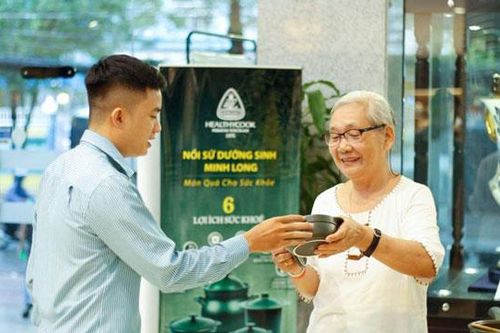 Mừng Xuân cũng nên tiết kiệm