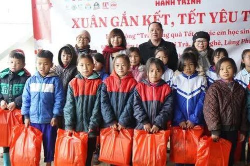 Chương trình Tết cho thiếu nhi vùng cao 'Xuân gắn kết, Tết Yêu Thương' 2024