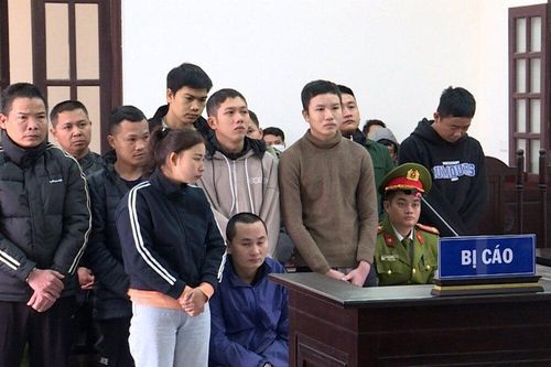 Hơn 66 năm tù cho 11 bị cáo trong đường dây buôn bán pháo lậu lớn
