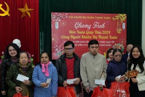 Đón Xuân Giáp Thìn cùng người khiếm thị Thanh Xuân