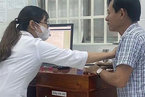Sở Y tế Bình Dương lên tiếng vụ bệnh nhân xin về để chôn cất nhưng lại được bệnh viện khác cứu sống