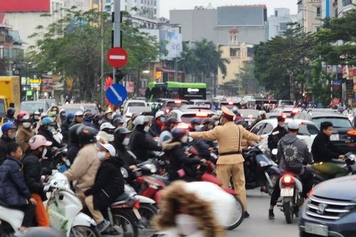 Nỗ lực với nhiều giải pháp giảm ùn tắc giao thông trên địa bàn Thủ đô