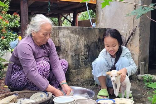 Vợi thương chén mẻ quê nhà