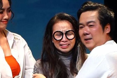 Nước mắt của vợ cố NSƯT Thanh Hoàng