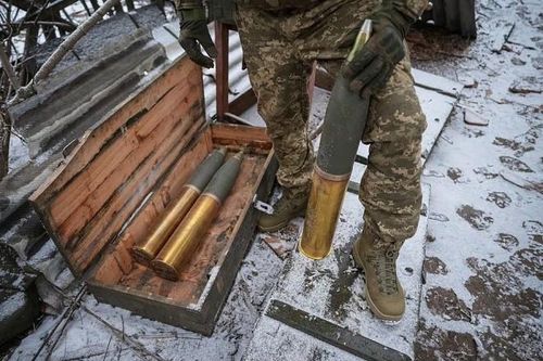 Ukraine phát hiện vụ tham nhũng 40 triệu USD trong thỏa thuận mua vũ khí