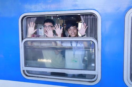 TP.HCM: Tặng 2.200 vé xe và vé tàu cho sinh viên khó khăn về quê đón Tết