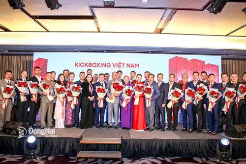 Ông Vũ Đức Thịnh làm Chủ tịch Liên đoàn Kickboxing Việt Nam khóa I