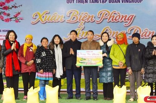 Chương trình 'Xuân Biên phòng ấm lòng dân bản'