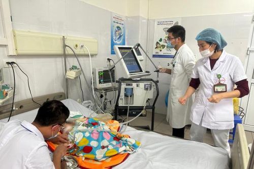 Cảnh báo nhiễm virus hợp bào hô hấp trong ngày rét, có thể gây tử vong