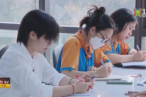 Hàng loạt trường đại học công bố phương án tuyển sinh 2024