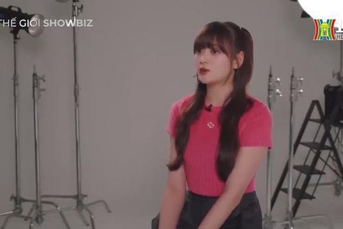 'Bông hồng lai' Việt - Mỹ của VCHA (JYP)