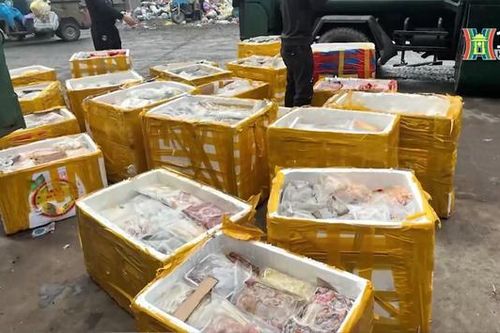 Buộc tiêu hủy 16 tấn thịt 'bẩn'