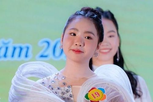 Nữ sinh THCS Ngô Sĩ Liên lập 'hat-trick' tại Ngày hội Thiếu nhi Thủ đô tỏa sáng 2024