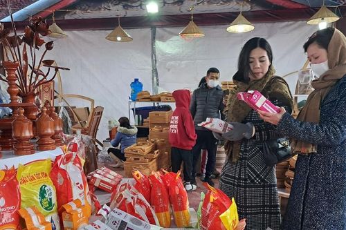 Đặc sản vùng miền hút khách dịp Tết