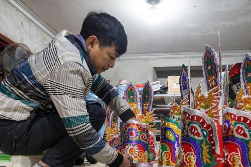 Làng vàng mã tất bật vào vụ Tết