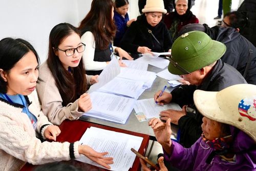 Tăng tiền trợ cấp xã hội, mở rộng đối tượng thụ hưởng