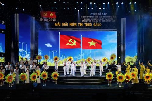 Đặc sắc chương trình nghệ thuật 'Mãi mãi niềm tin theo Đảng'