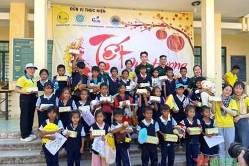 Đem mùa xuân đến với người nghèo vùng cao tỉnh Bình Thuận