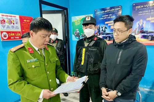 Cho vay 'cắt cổ'