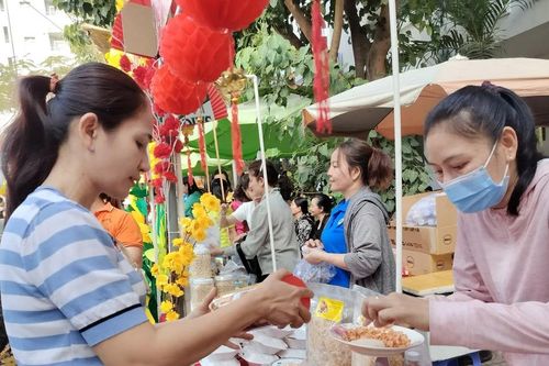 Công nhân xa quê vui 'Tết sum vầy' ấm áp