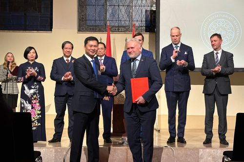 Trường Đại học Kinh tế và QTKD đẩy mạnh hợp tác quốc tế trên nhiều lĩnh vực