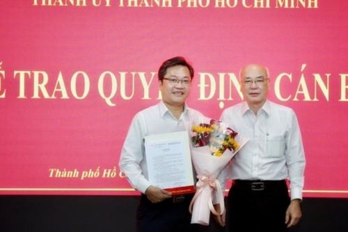 Thành ủy TP HCM trao quyết định bổ nhiệm Phó Tổng Biên tập Báo Người Lao Động