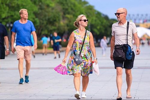 Tết Nguyên đán: Khách sạn miền Trung có nơi gần kín phòng, 80% là khách quốc tế