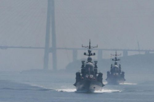 Tàu chiến Nga diễn tập chống tàu ngầm tại Biển Đông