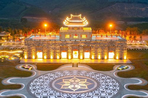 Tuần văn hóa, du lịch 'Linh thiêng Tây Yên Tử'