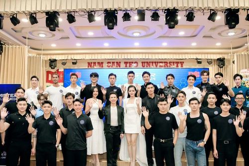 Dàn 'nam thần' và kiện tướng quốc gia 'trẩy hội' sơ tuyển Mister Vietnam 2024