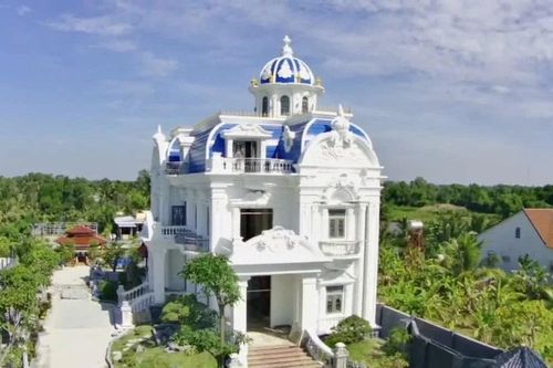 Vụ 'tòa nhà đẹp nhất Cà Mau' xây trái phép: Cho phép tồn tại phần lớn công trình