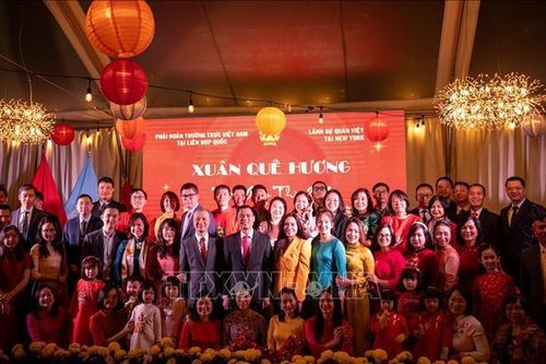 Đầm ấm Tết cộng đồng tại New York