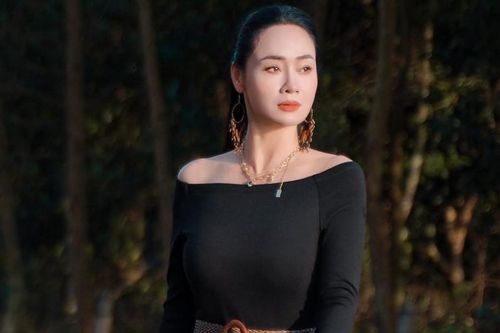 Diễn viên phim 'Hương vị tình thân': 'Rơi nước mắt hỏi vay mẹ 200 nghìn, nỗ lực để có chỗ đứng trong nghề'