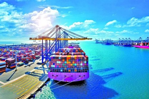 UOB dự báo tăng trưởng Việt Nam năm 2024 ở mức 6%