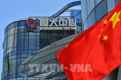 Cổ phiếu của Evergrande ngừng giao dịch sau phán quyết của tòa án Hong Kong (Trung Quốc)