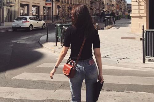 Cát-xê nữ ca sĩ hàng đầu showbiz khiến nhiều người ngỡ ngàng: Kiếm vài trăm tỷ đồng chỉ trong vài tháng!